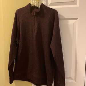 Old Navy XL mock turtleneck sweater. Pull over with quarter zipper.